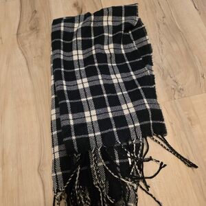 Women's Navy And White Plaid Scarf
